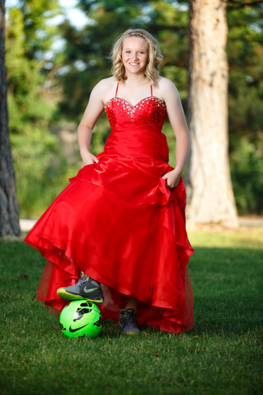 Senior photos of Angelique from the Lakeland High School class of 2014 taken near Post Falls and Rathdrum Idaho