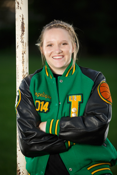 Senior photos of Angelique from the Lakeland High School class of 2014 taken near Post Falls and Rathdrum Idaho